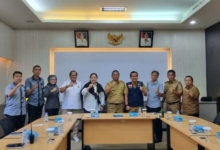 Perwakilan PT. SOM, PT. JSC, dan Dispora Sumsel. (foto : Media Officer Sriwijaya FC/Rizki Perdana)